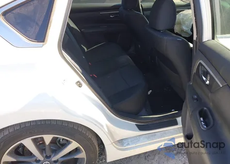 2017 Nissan Altima 2.5 Sr из США, поврежденный, VIN 1N4AL3APXHN350734